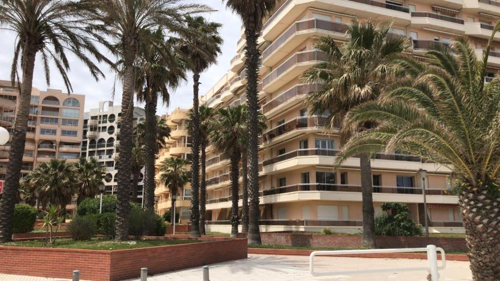 2 Pieces Front De Mer - Residence Soleil Bleu Canet-en-Roussillon Exterior photo